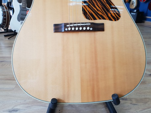Gibson J-35 Antique 2016