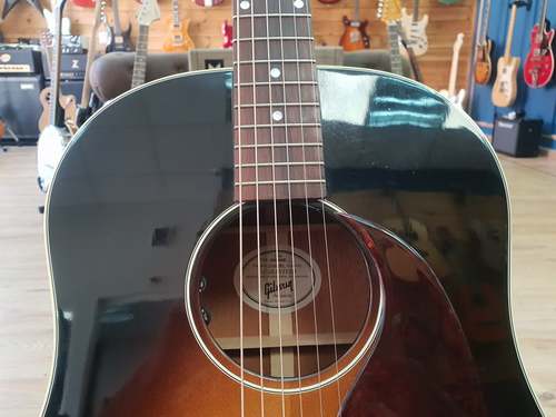 Gibson J-45 Standard 2017