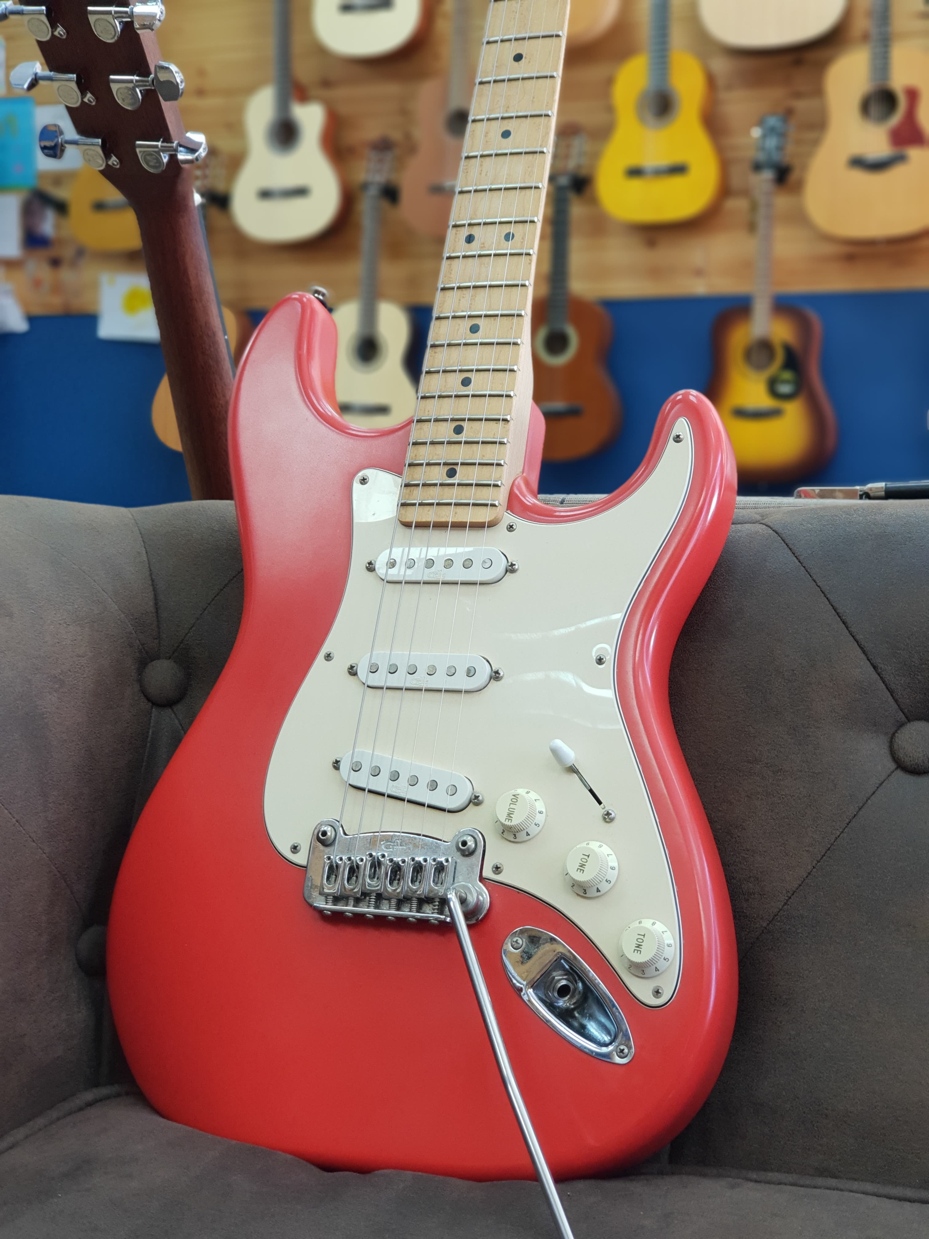 G&L USA Legacy Stratocaster 2009