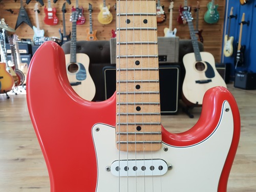 G&L USA Legacy Stratocaster 2009