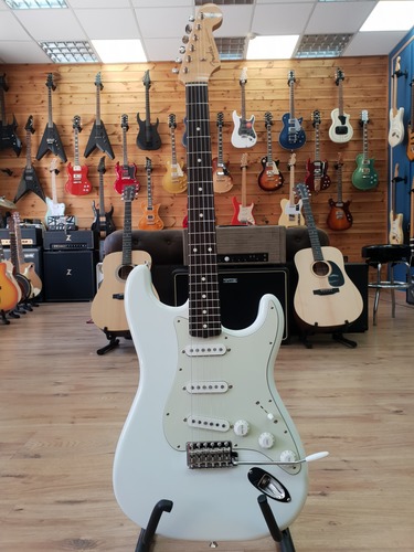 Fender Made in Japan Traditional '60s Stratocaster 2020