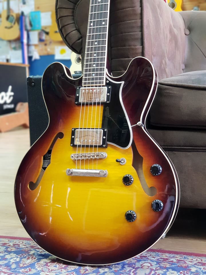 גיטרה חשמלית Heritage H-535