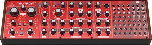 Behringer Neutron - סינטיסייזר אנלוגי - פראפוני סמי מודולרי