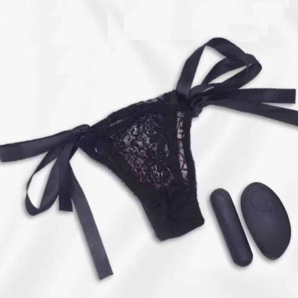 תחתון חוטיני רוטט שלט אלחוטי Pleasure Me - Vibrating Panty