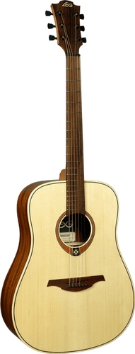 זוית נוספת Lag TRAMONTANE 70 - Dreadnought