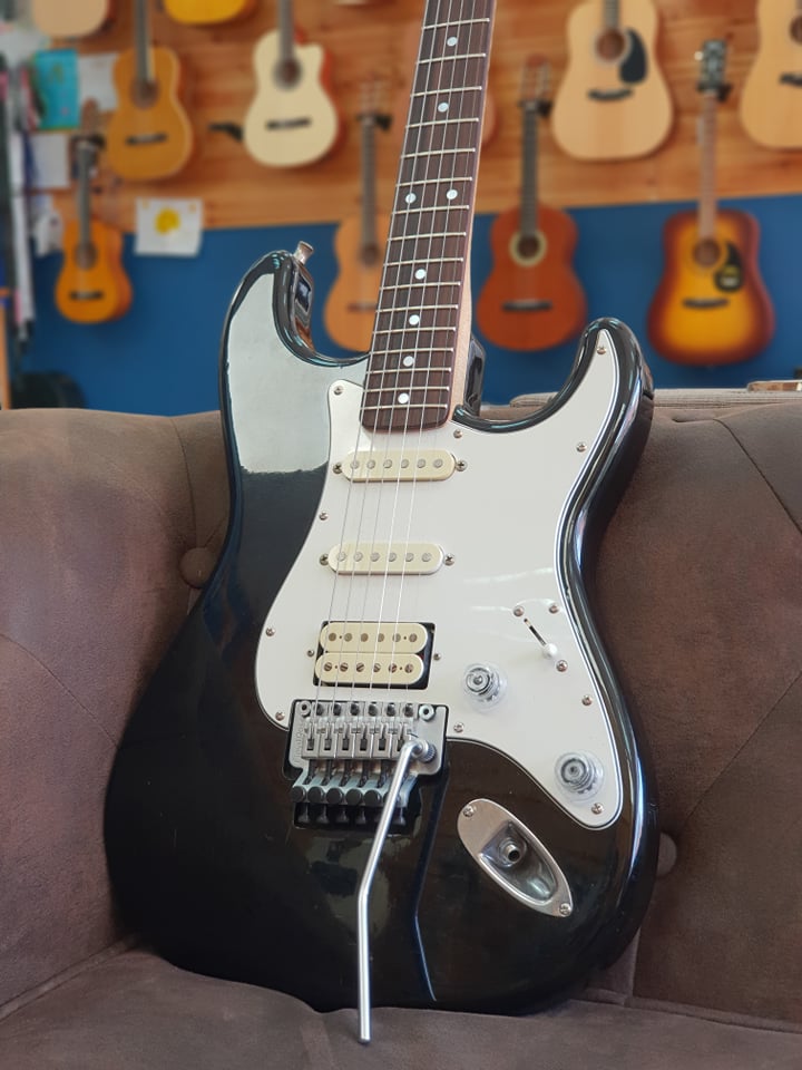  Fender Stratocaster Floyd Rose 1993-1994 Japan