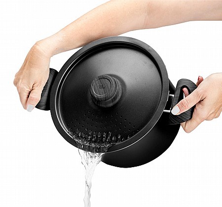 סיר פסטה עם מכסה מסננת 24 ס