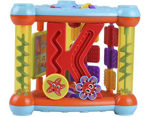 משולש פעילות צבעוני עם 10 הפעלות לפיתוח מוטוריקה 