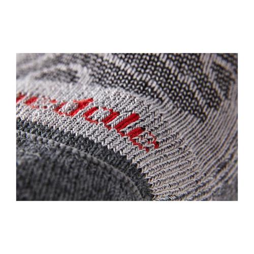 LIGHTWEIGHT MERINO COMFORT