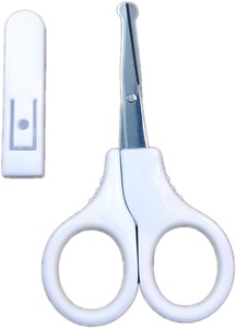 זוג מספריים בטיחותיים לתינוק עם כיסוי מגן