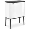 פח אשפה למטבח BO טאץ 36 ליטר, לבן מט Brabantia