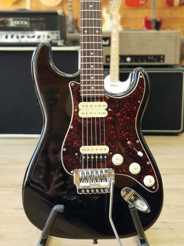Fender  Stratocaster  Japan 1984/7