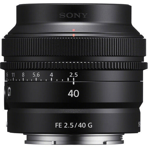Sony FE 40mm F2.5 G רשמי