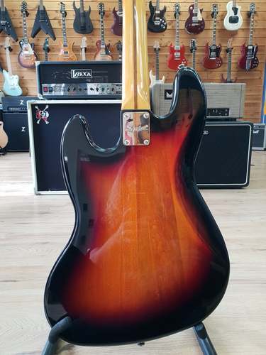 Squier Classic Vibe '60s Jazz Bass