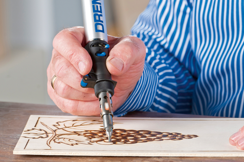 סט 4 אביזרים למלחם לעבודה בעץ DREMEL
