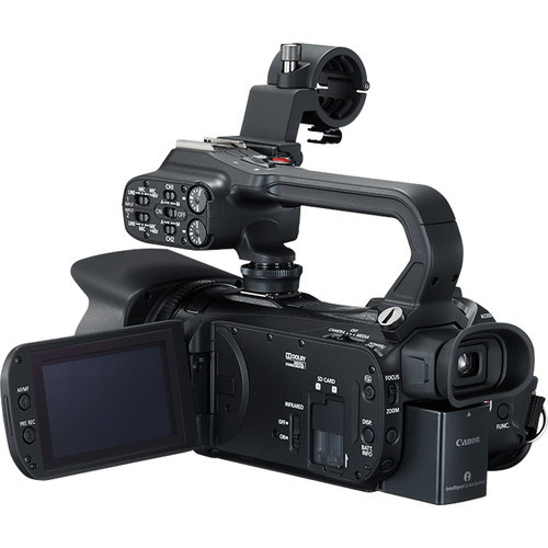 מצלמת וידאו Canon XA15רשמי