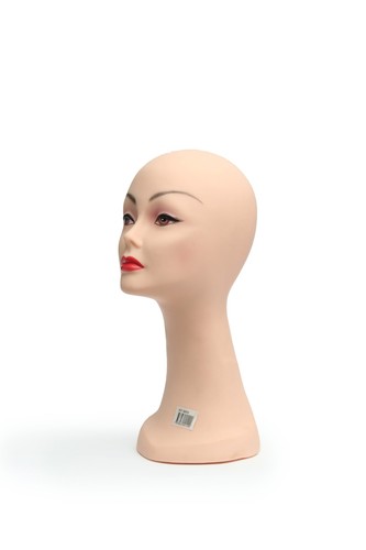 ראש קירח מאופר 