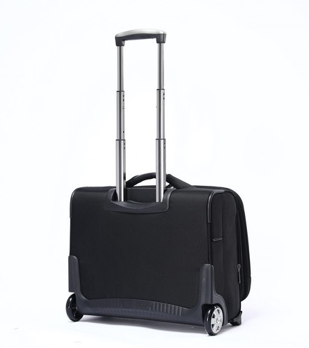 מזוודת טרולי קטנה על גלגלים
