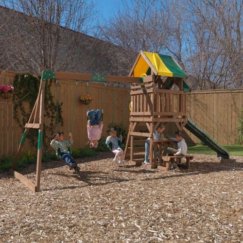 מתקן שעשועים משולב עם 2 נדנדות + נדנדת טרפז, מגלשה, קיר טיפוס ובית עץ 'גג העולם'