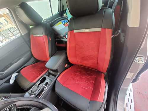 SECTOR LEATHER PLUS PREMIUM כיסוי לרכב בגוון אדום בשילוב שחור car fashion