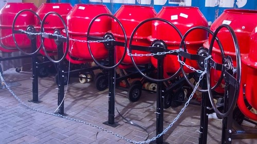 מערבל בטון 200 ליטר 850W שיני מתכת KARNAF