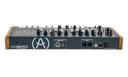 סינטיסייזר אנלוגי מודולרי - Arturia MiniBrute 2