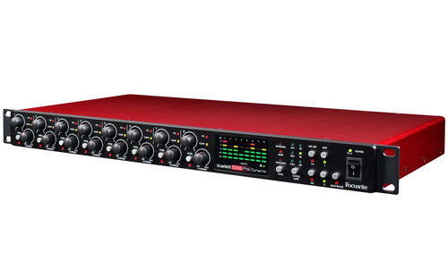 פרה אמפ - Focusrite Scarlett Octopre Dynamic
