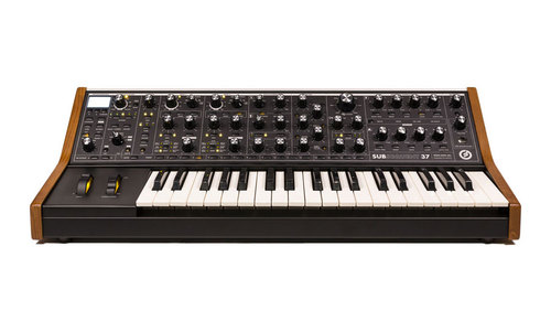 Moog Subsequent 37