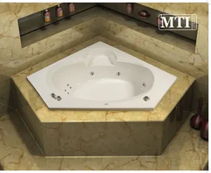 אמבטיה פינתית תוצרת MTI-102 USA מידה 150X150 דגם 102