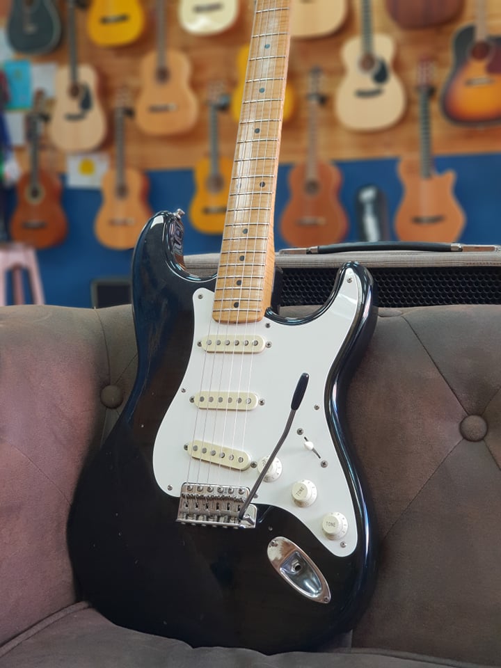 Fender Stratocaster Fotoflame  57 Reissue Japan 1994