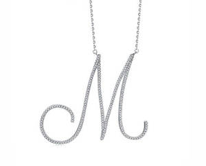 שרשרת אות M מכסף משובץ זרקונים