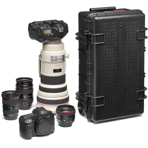 תיק טרולי קשיח לציוד צילום Manfrotto Reloader Tough H-55