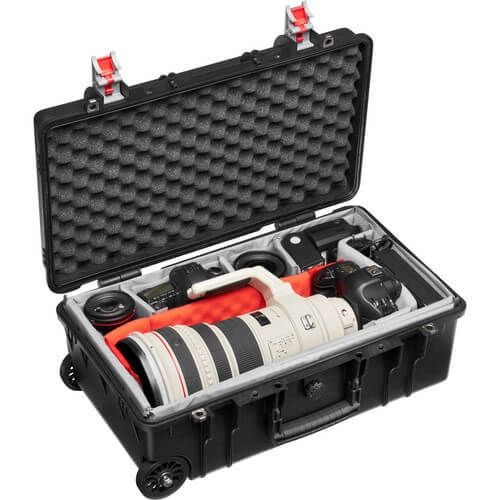 תיק טרולי קשיח לציוד צילום Manfrotto Reloader Tough H-55