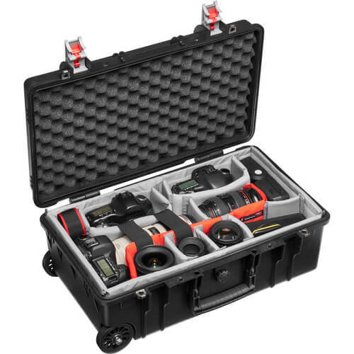 תיק טרולי קשיח לציוד צילום Manfrotto Reloader Tough H-55