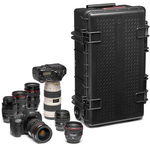 תיק טרולי קשיח לציוד צילום Manfrotto Reloader Tough L-55