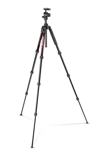 קיט חצובת טיולים Manfrotto Befree Advanced בצבע אדום