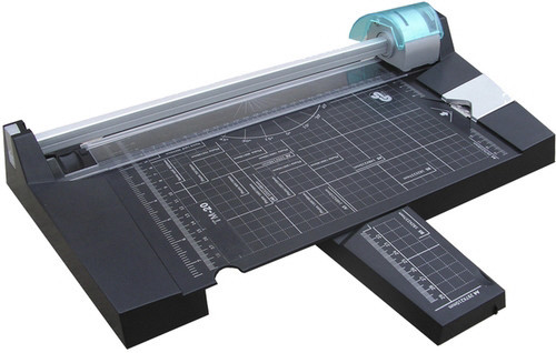 גיליוטינה טרימר A4 דגם DSB TM-20