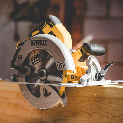 מסור עגול 18V נטען dewalt dcs570n של חברת דיוולט