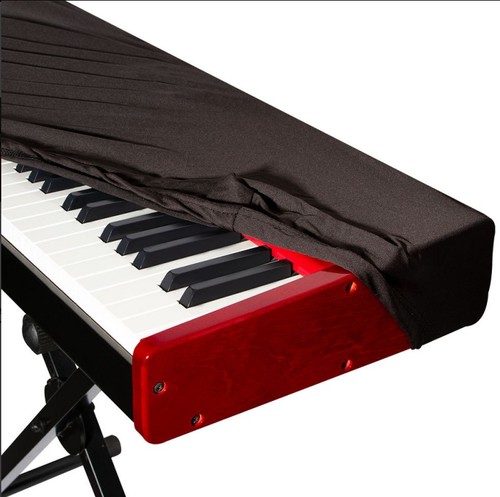 זוית נוספת On Stage KDA7061B 61 Key Keyboard Dust Cover