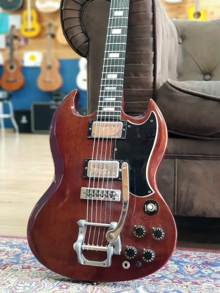 Gibson SG Standard with Bigsby Vibrato 1972