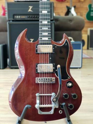  Gibson SG Standard with Bigsby Vibrato 1972