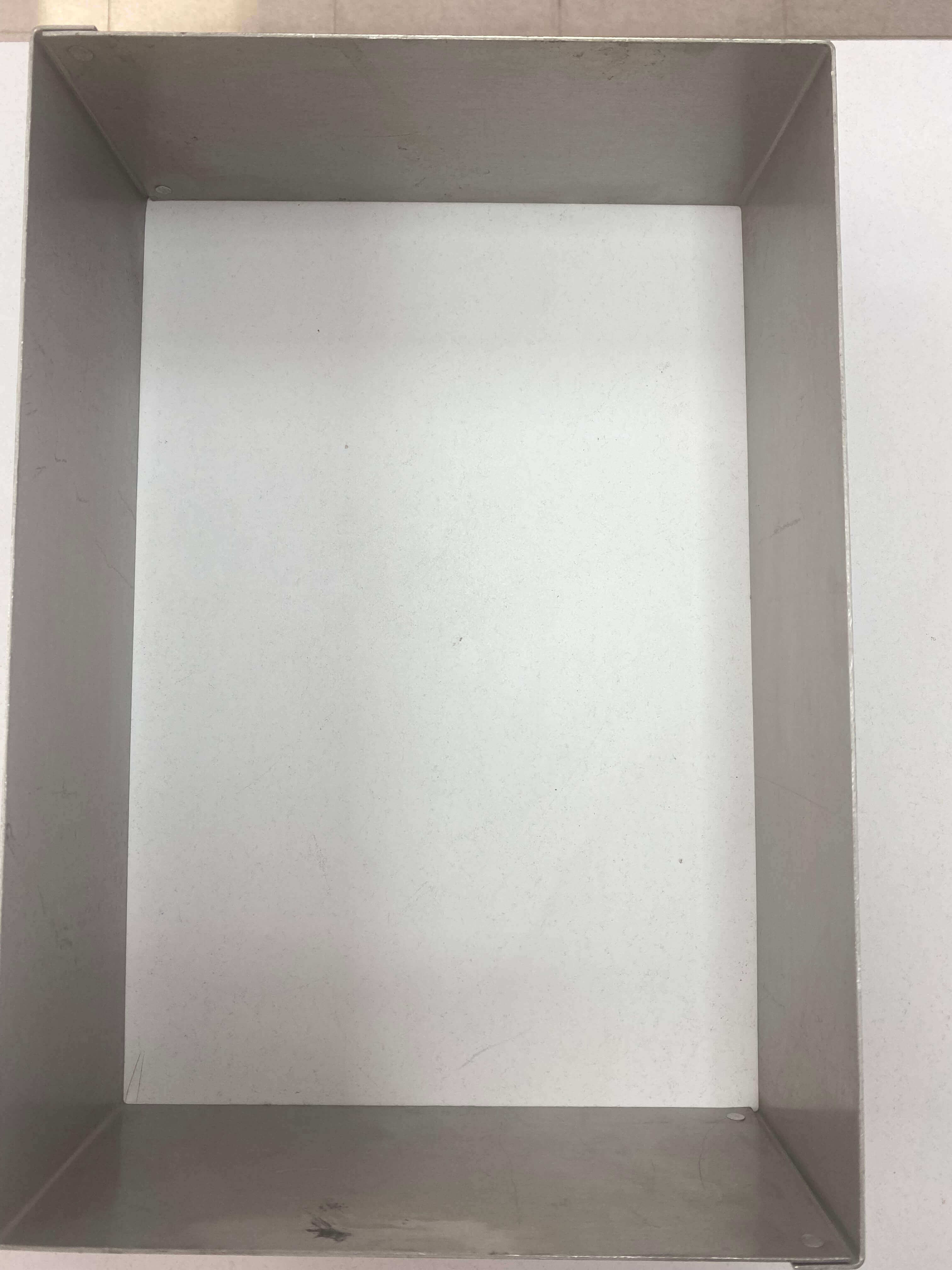 פורמה מלבנית 40-24-5 ס"מ 