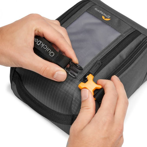 נרתיק בינוני לציוד צילום Lowepro GEARUP CREATOR BOX II M 