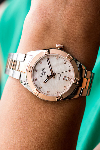 שעון Tissot אנלוגי יוקרתי לאישה
