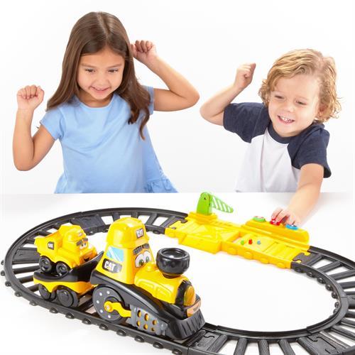 סט רכבת ממונעת אורות וצלילים של  CAT -  תחנת טעינה, 3 כלי עבודה שונים 