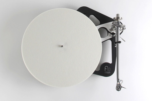 פטיפון Rega Planar 10 