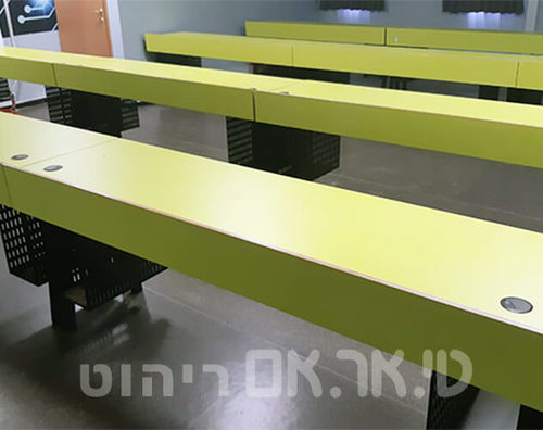 כיתת מחשבים תיכון אור צור הדסה