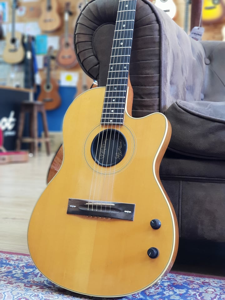 Gibson Chet Atkins acoustic 1991