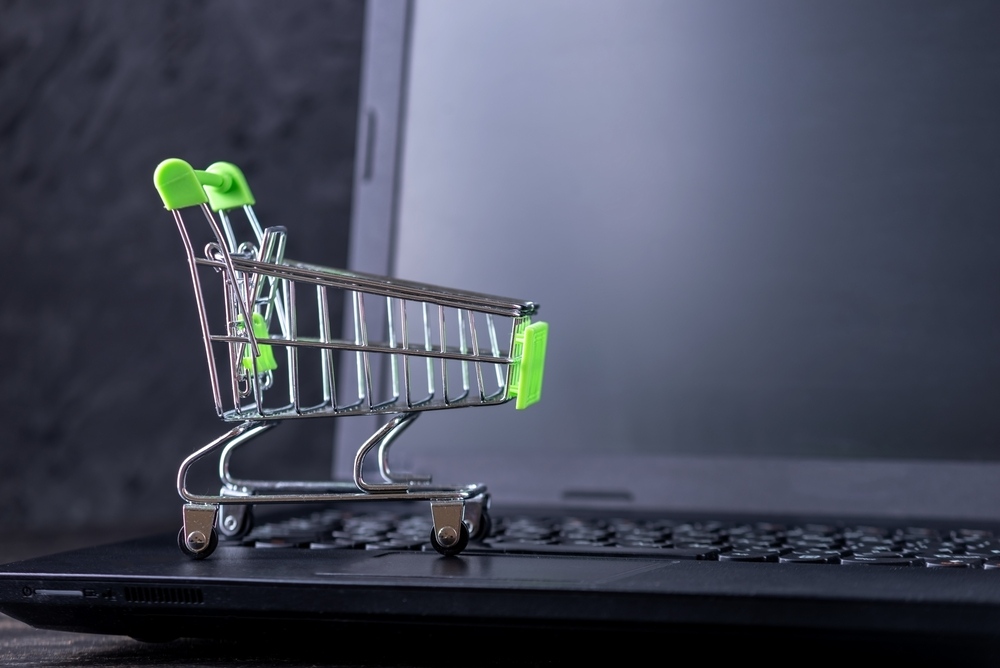 חנויות באינטרנט? מה צריך לקחת בחשבון כשבונים אחת?