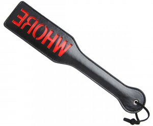 ספנקר דמוי עור בעיצוב Whore למשחקי השפלות